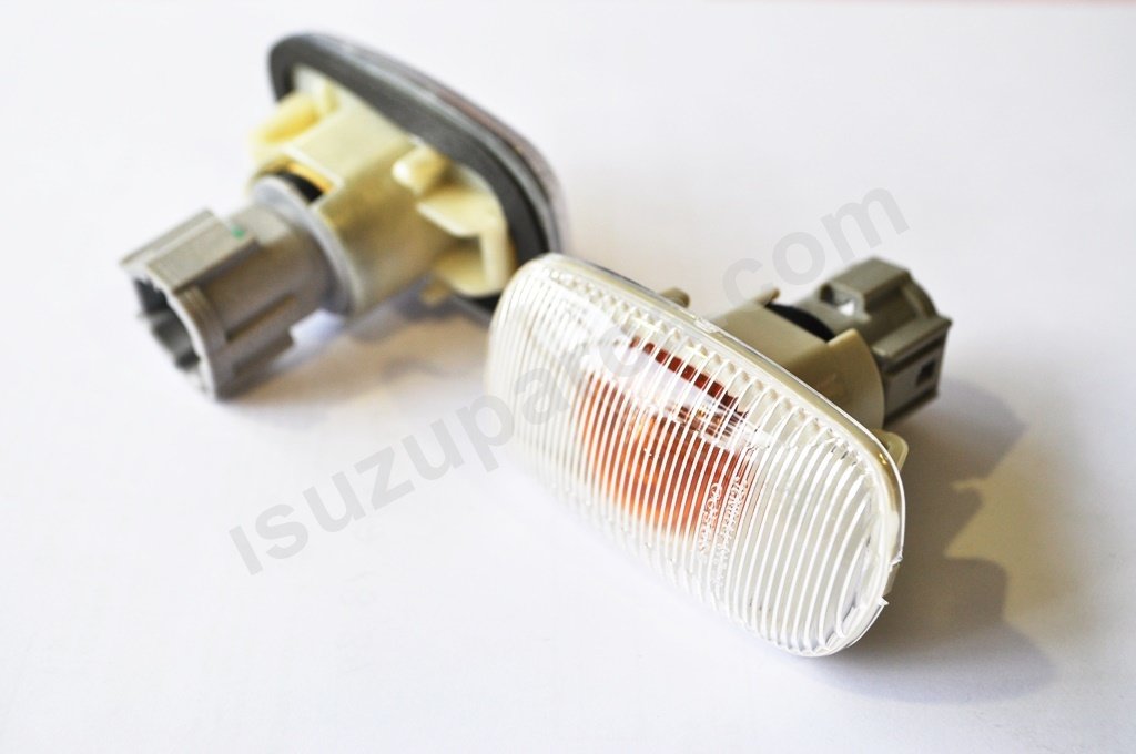 D-max Çamurluk Sinyali 2004-2012